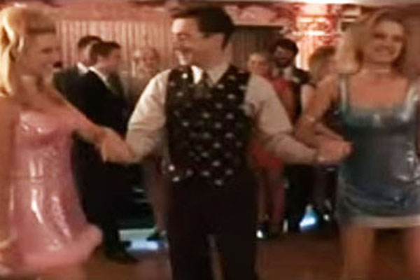 Guilty Viewing Pleasures: Alan Cumming in Romy and Michele's High School Reunion