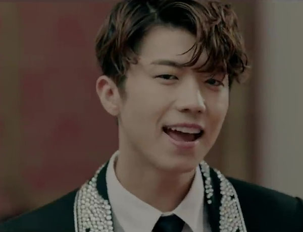 Two Degrees: Wooyoung