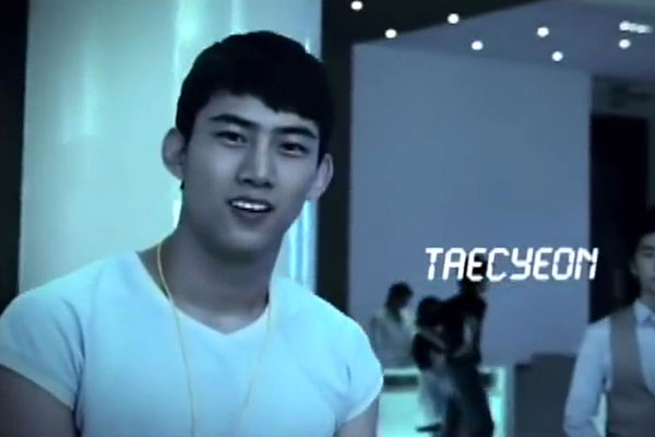 Two Degrees: Taecyeon