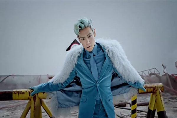 Two Degrees: T.O.P