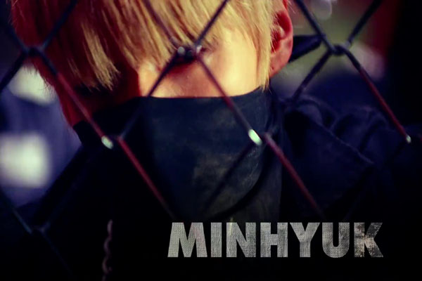 Two Degrees: Minhyuk<!--1-->